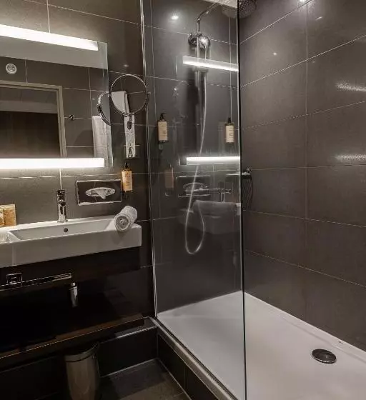چشم‌اندازهای پهناور سوئیت جونیور, Mercure Clermont Ferrand Centre Jaude