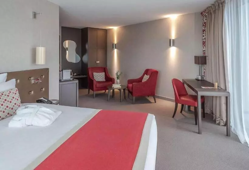 چشم‌اندازهای پهناور سوئیت جونیور, Mercure Clermont Ferrand Centre Jaude