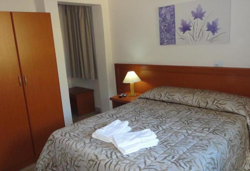 스탠다드 룸 더블 침대, Nacional Inn Campos Do Jordao