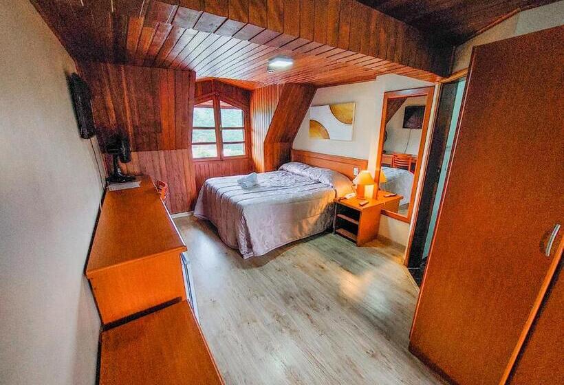 수피리어 트리플 룸, Nacional Inn Campos Do Jordao