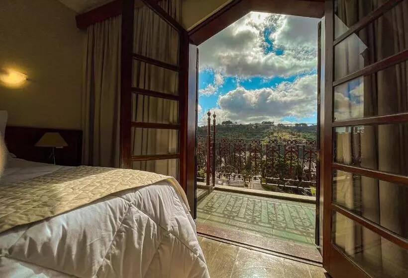 ロマンチックな部屋, Nacional Inn Campos Do Jordao