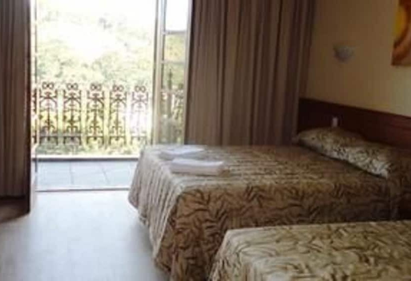 디럭스 트리플 룸, Nacional Inn Campos Do Jordao