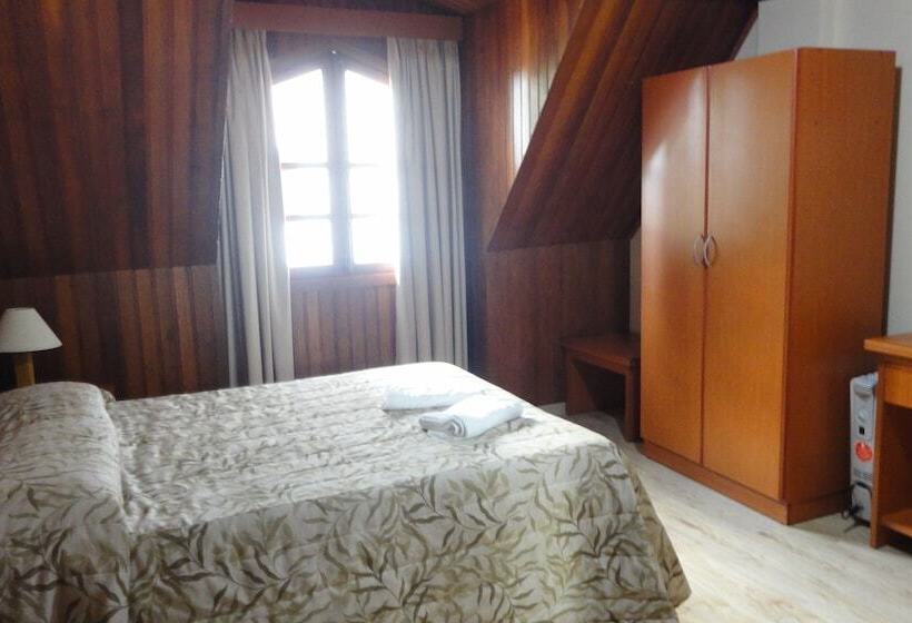 수피리어 트리플 룸, Nacional Inn Campos Do Jordao