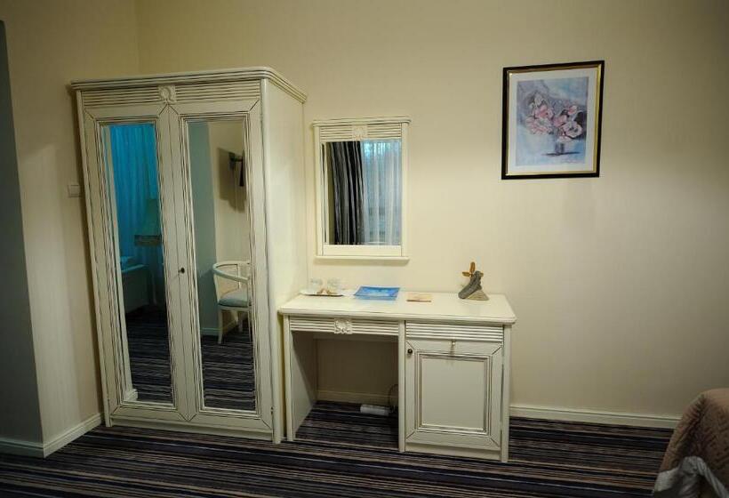 スーペリアールーム, Royal Craiova