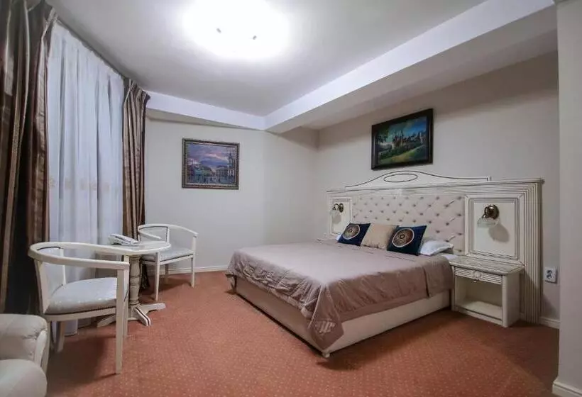 スーペリアールーム, Royal Craiova