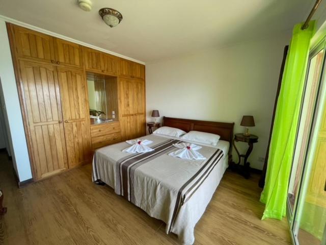 اتاق استاندارد, Treasure Cove Hotel & Restaurant