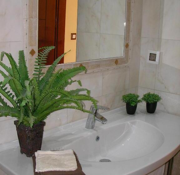 استودیوی استاندارد, Mariana