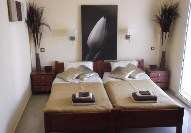 اتاق استاندارد, Mariana