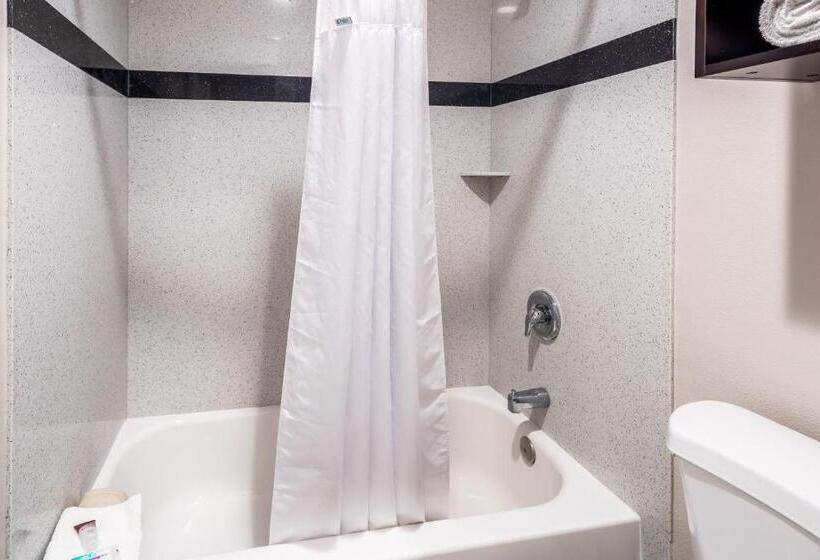 Номер Superior Кровать Кинг, Red Roof Inn St George Ut  Convention Center