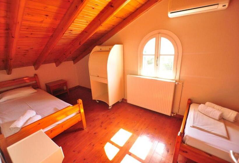 ツーベッドルーム　ヴィラ, Tassos Apartments