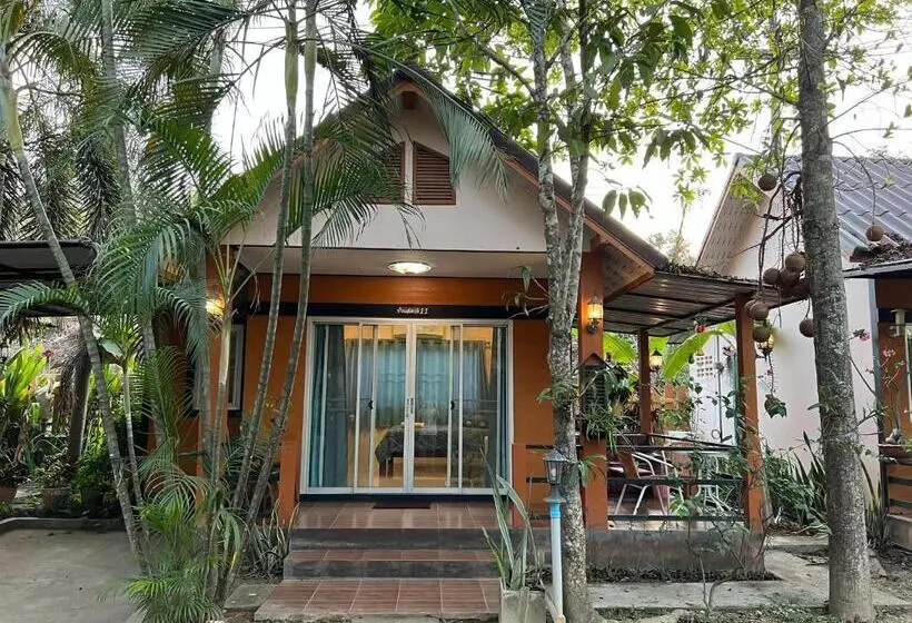 バルコニー付きデラックスルーム, Bansuan Sangtawan Resort