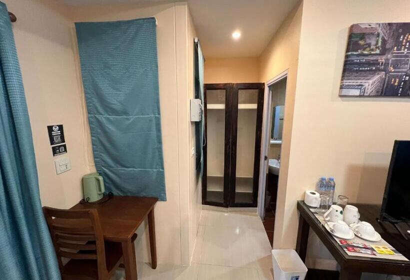 غرفة ديلوكس مزودة بشرفة, Bansuan Sangtawan Resort