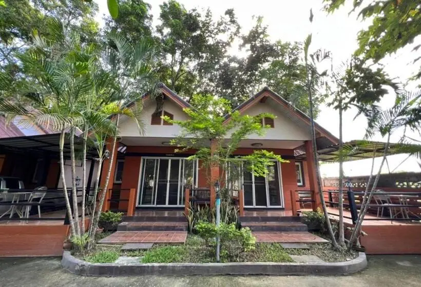 バルコニー付スタンダード４ベッドルーム, Bansuan Sangtawan Resort