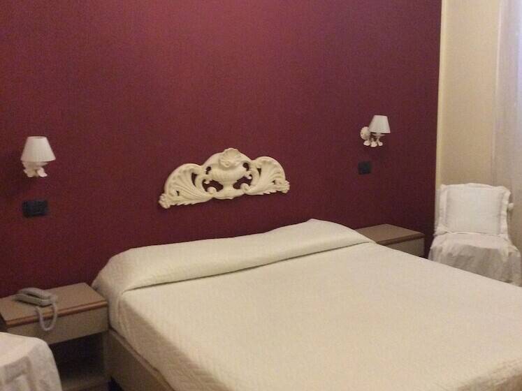 スタンダードルーム, Bergamo Mare Mhotelsgroup