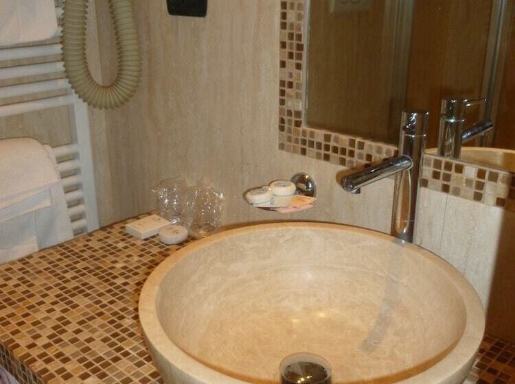 اتاق استاندارد, Bergamo Mare Mhotelsgroup