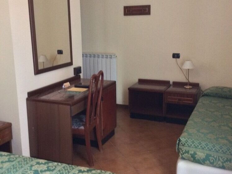 スタンダードトリプルルーム, Bergamo Mare Mhotelsgroup