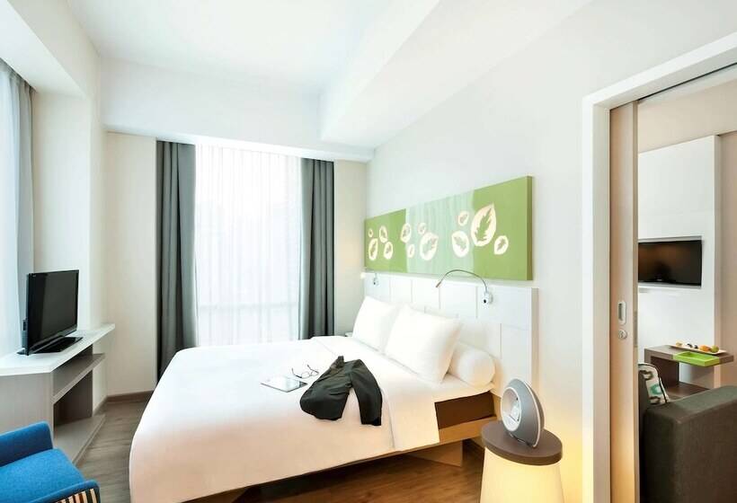 Junior Suite, All Seasons Jakarta Thamrin