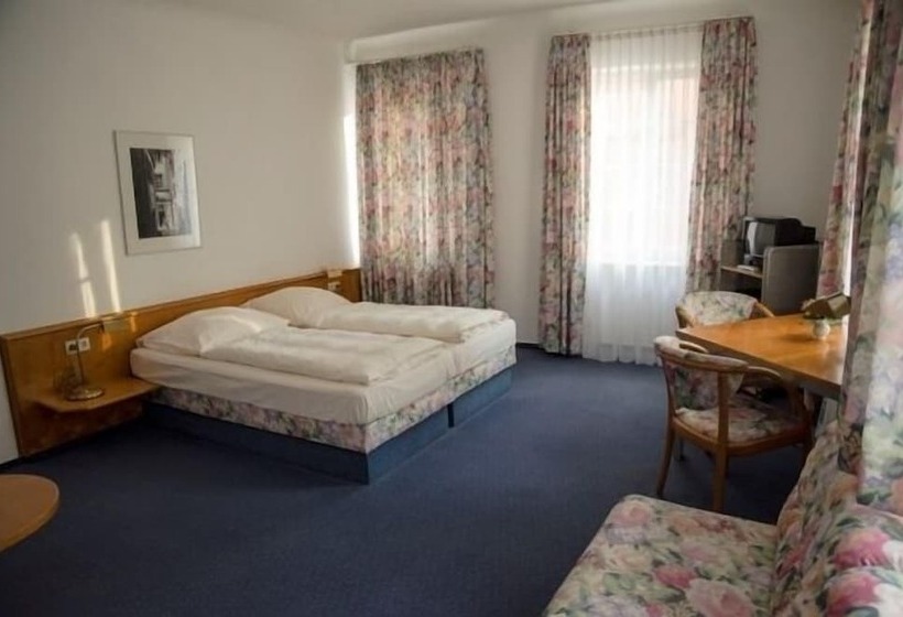 スタンダードルーム, Am Rathaus