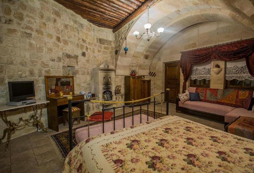 バルコニー付きスタンダードルーム, Assiana Cave