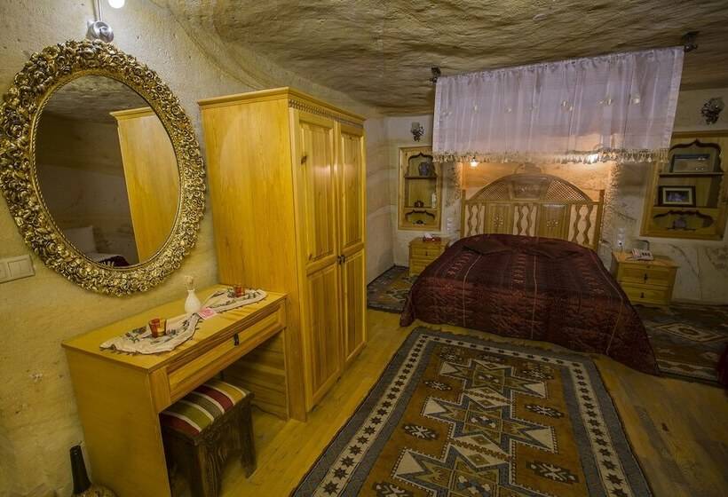 Номер Стандарт Трехместный, Assiana Cave