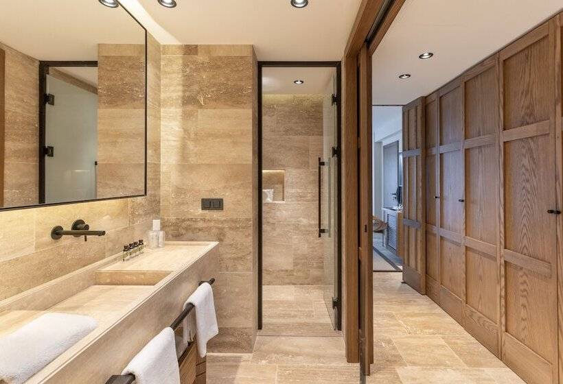 سوییت جونیور, Avantgarde Refined Yalıkavak