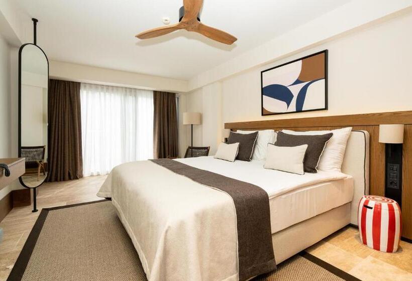 اتاق لوکس, Avantgarde Refined Yalıkavak