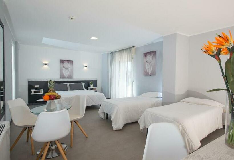 Четырехместный Номер Стандарт, Club Eloro