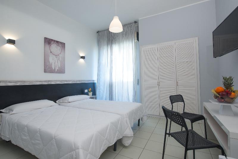 Номер Стандарт, Club Eloro