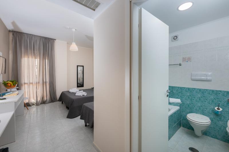 Номер Стандарт Трехместный, Club Eloro