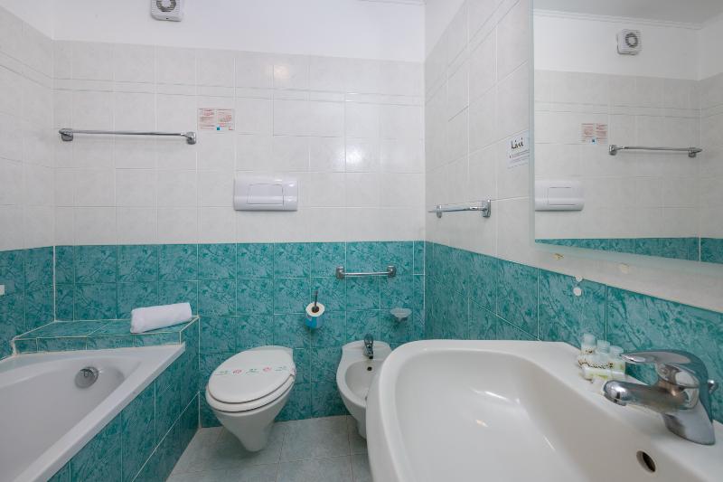 Номер Стандарт Трехместный, Club Eloro