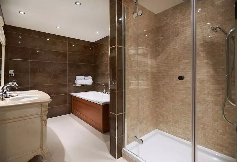 デラックスルーム, Doubletree By Hilton Hotel & Spa Liverpool