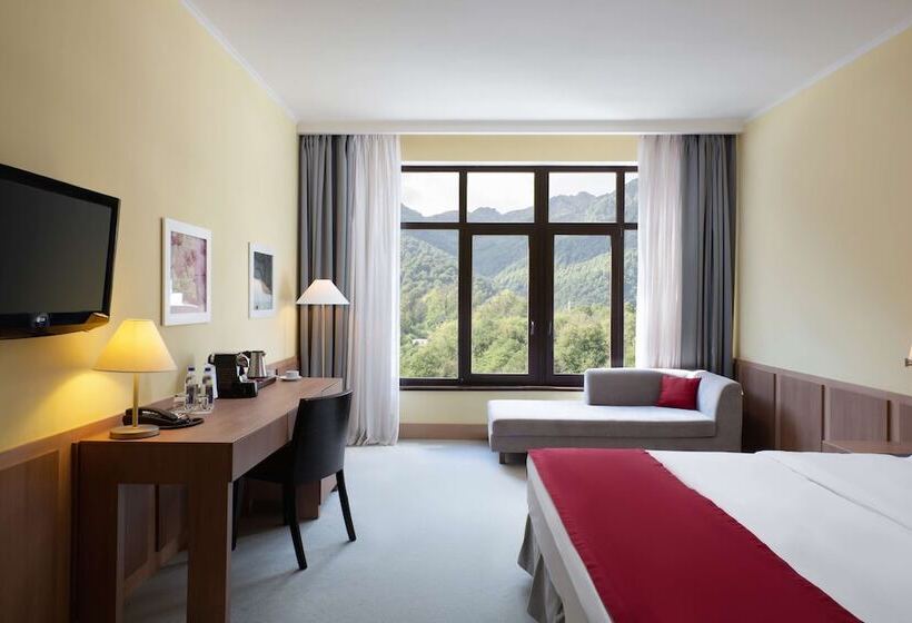 Номер Superior, Golden Tulip Rosa Khutor