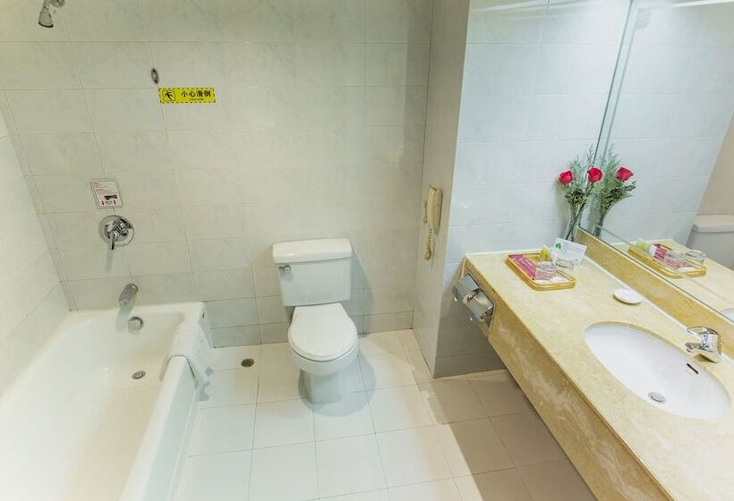 标准间, Guangzhou New Century