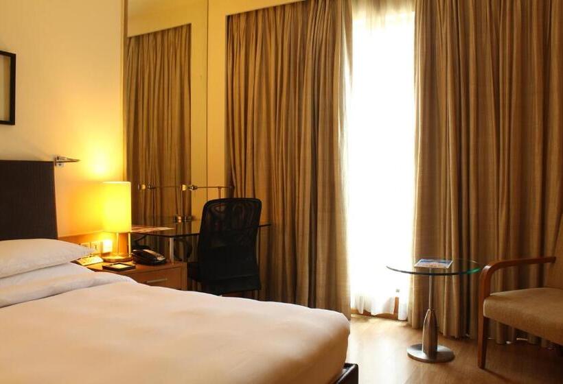 Стандартный Номер Кровать Кинг, Hyatt Hyderabad Gachibowli