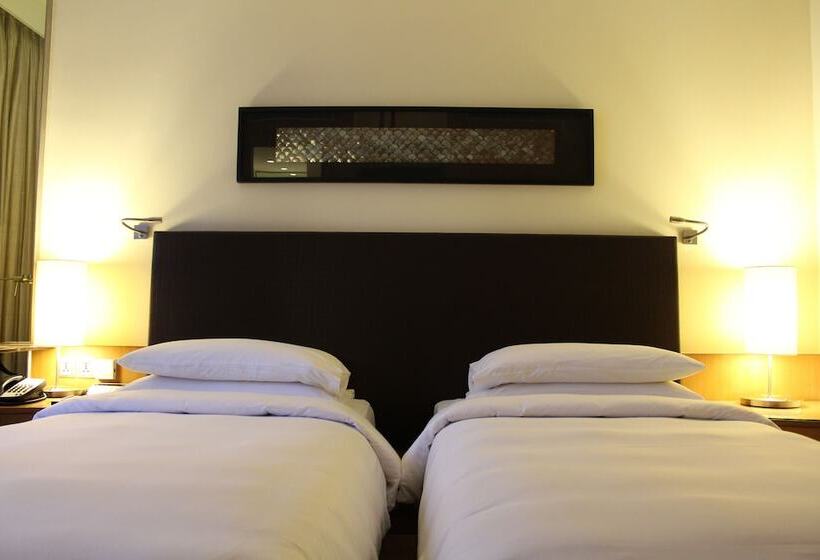 Номер Стандарт, Hyatt Hyderabad Gachibowli