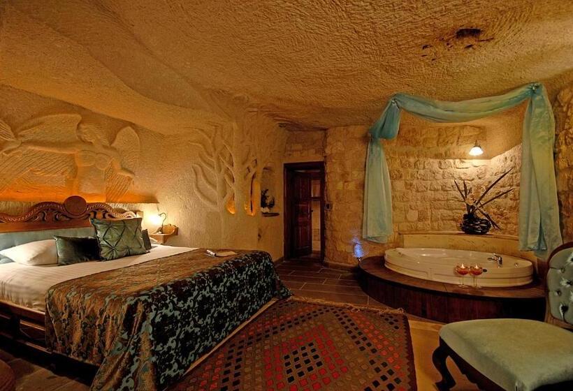 سوئیت با تخت بزرگ, Miras