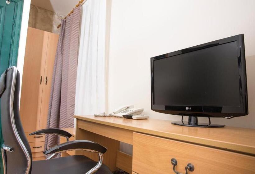 اتاق استاندارد یک نفره, Old City Inn