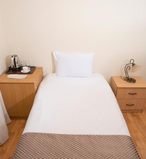 اتاق استاندارد یک نفره, Old City Inn