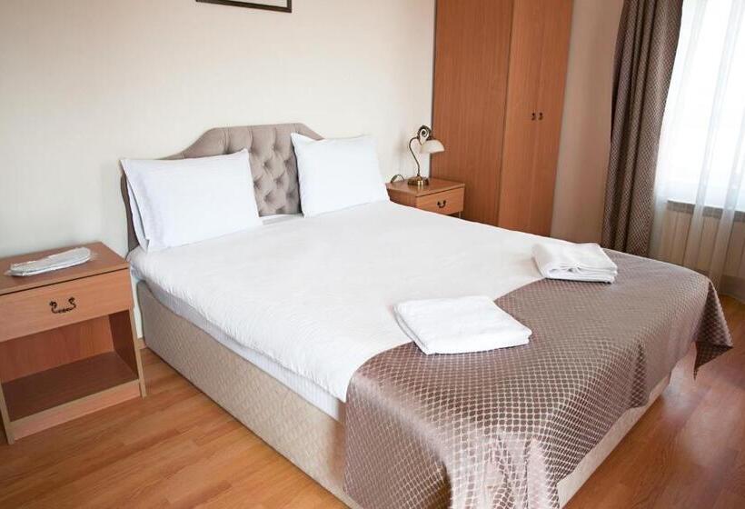 اتاق لوکس, Old City Inn