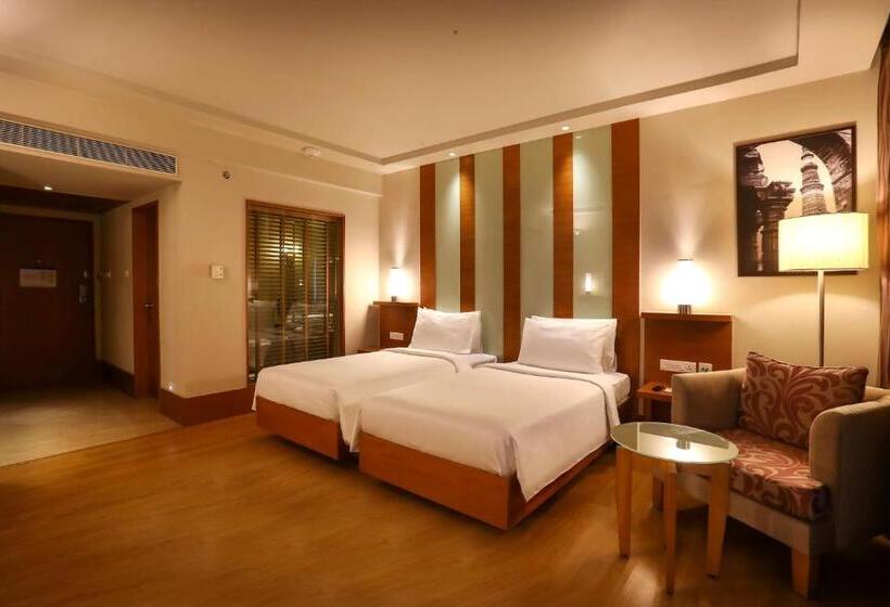 Номер Superior, Radisson Blu Hotel Chennai City Centre