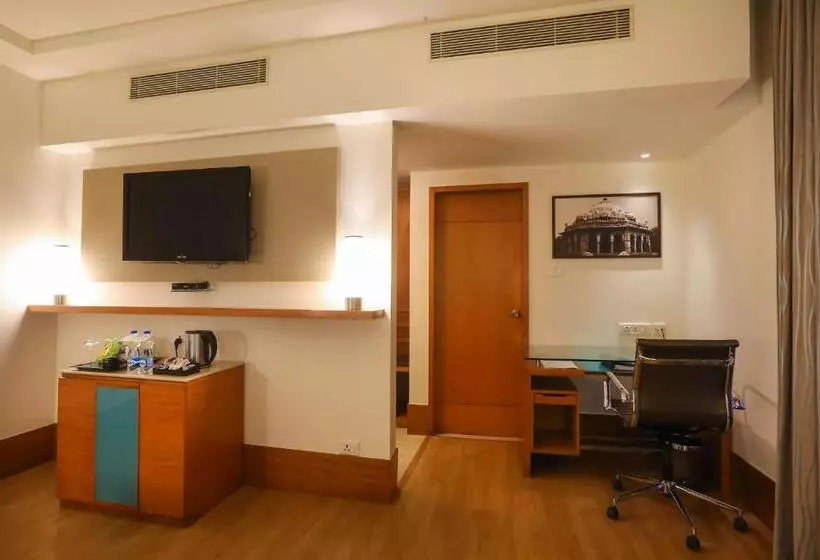 デラックスルーム, Radisson Blu Hotel Chennai City Centre