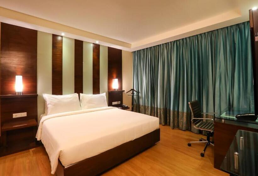 Люкс, Radisson Blu Hotel Chennai City Centre