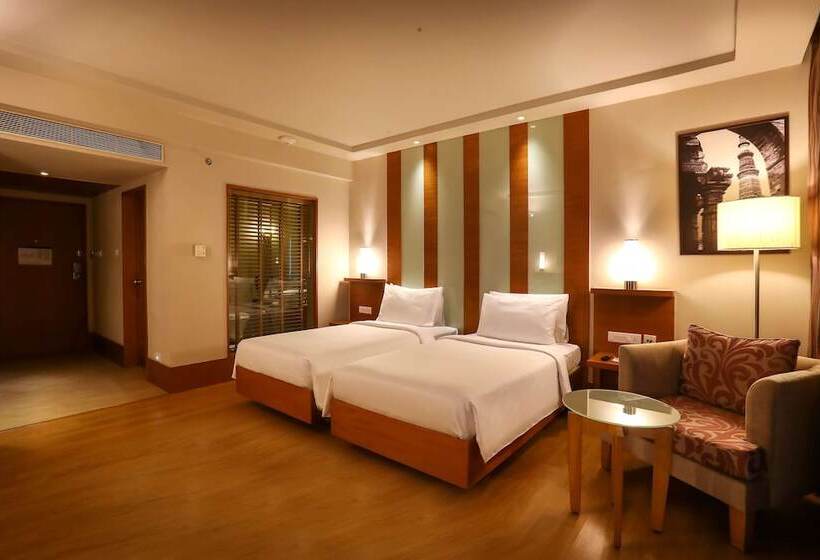 Номер Deluxe, Radisson Blu Hotel Chennai City Centre