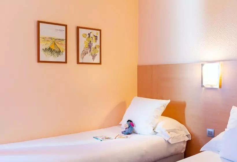 スタンダードトリプルルーム, The Originals City, Hôtel Le Pavillon, Béziers Est