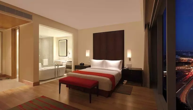 プレミアムルーム, Trident Hyderabad