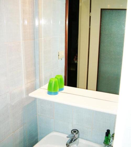 Habitación Estàndard Individual, Tuscolano