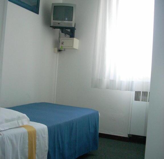 Habitación Estàndard Individual, Tuscolano