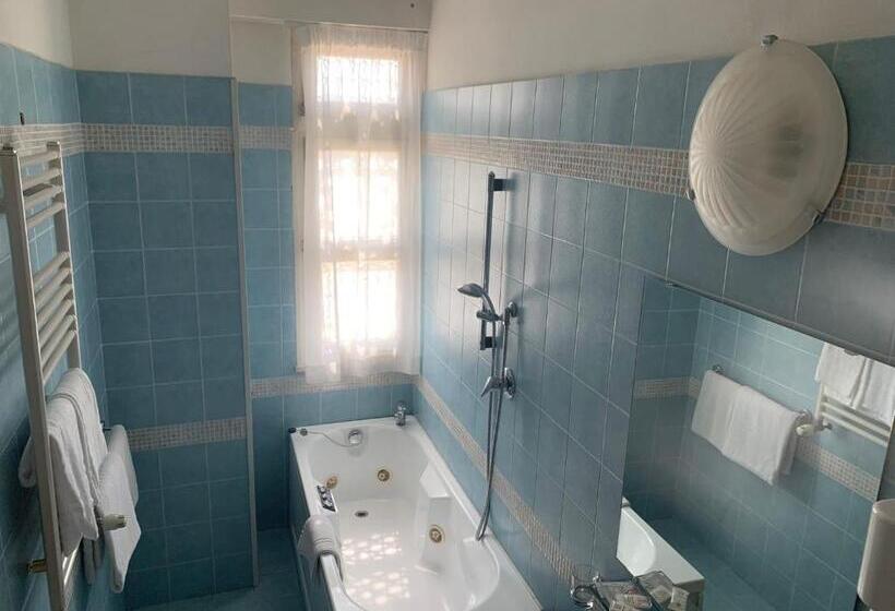 １ベッドルームアパートメント, Residence & Suites