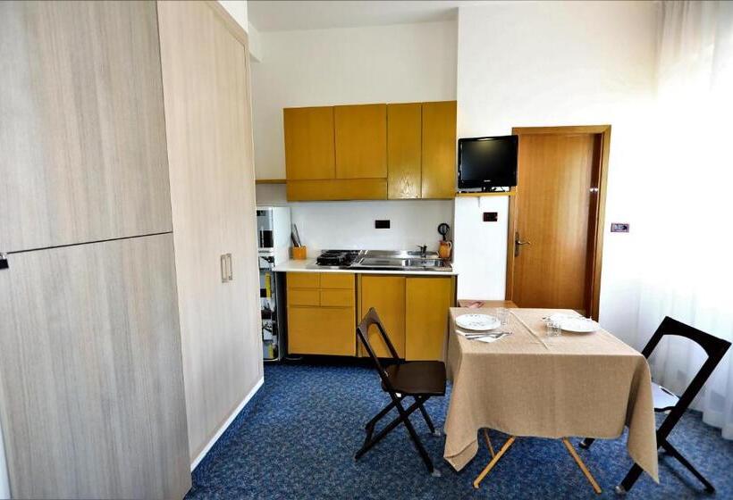 １ベッドルームアパートメント, Residence & Suites
