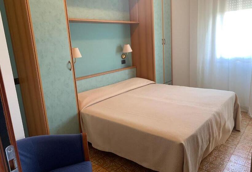 スタンダードルーム, Residence & Suites